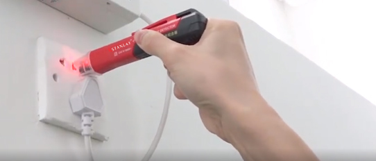 12 A Non Contact Voltage Detector